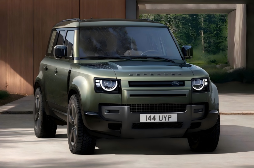 Außendetailanpassungen / Ausgestattet mit einem 13,1-Zoll-Zentralkontrollbildschirm. Offizielle Bilder des neuen Land Rover Defender veröffentlicht.